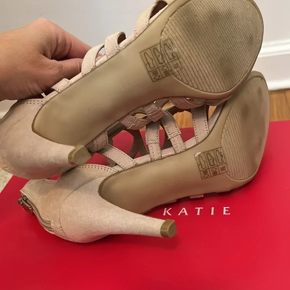 Kelly & Katie Bone Back Zip Stilettos - Picture 2 of 4